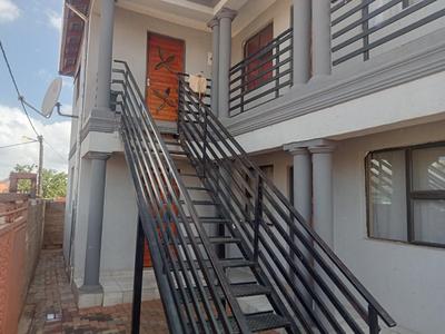 Cottage For Rent in Protea Glen, Soweto