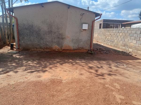 House For Rent in Lufhereng, Soweto