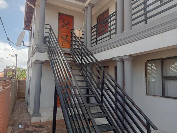 Cottage For Rent in Protea Glen, Soweto